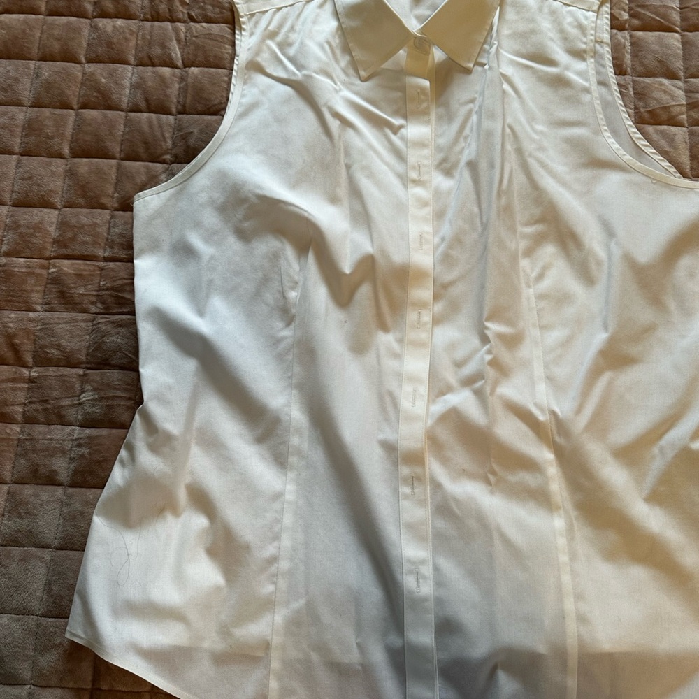Talbots White Sleeveless Collared Blouse